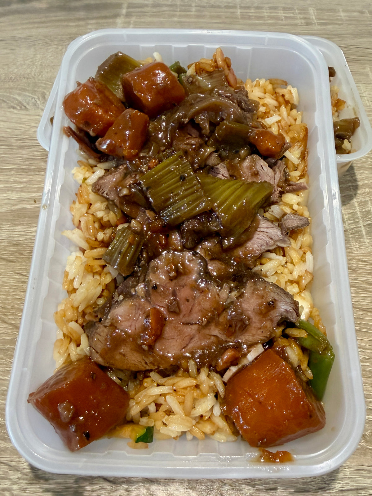 Lamb shank sliced and fried rice - single serve - Frozen