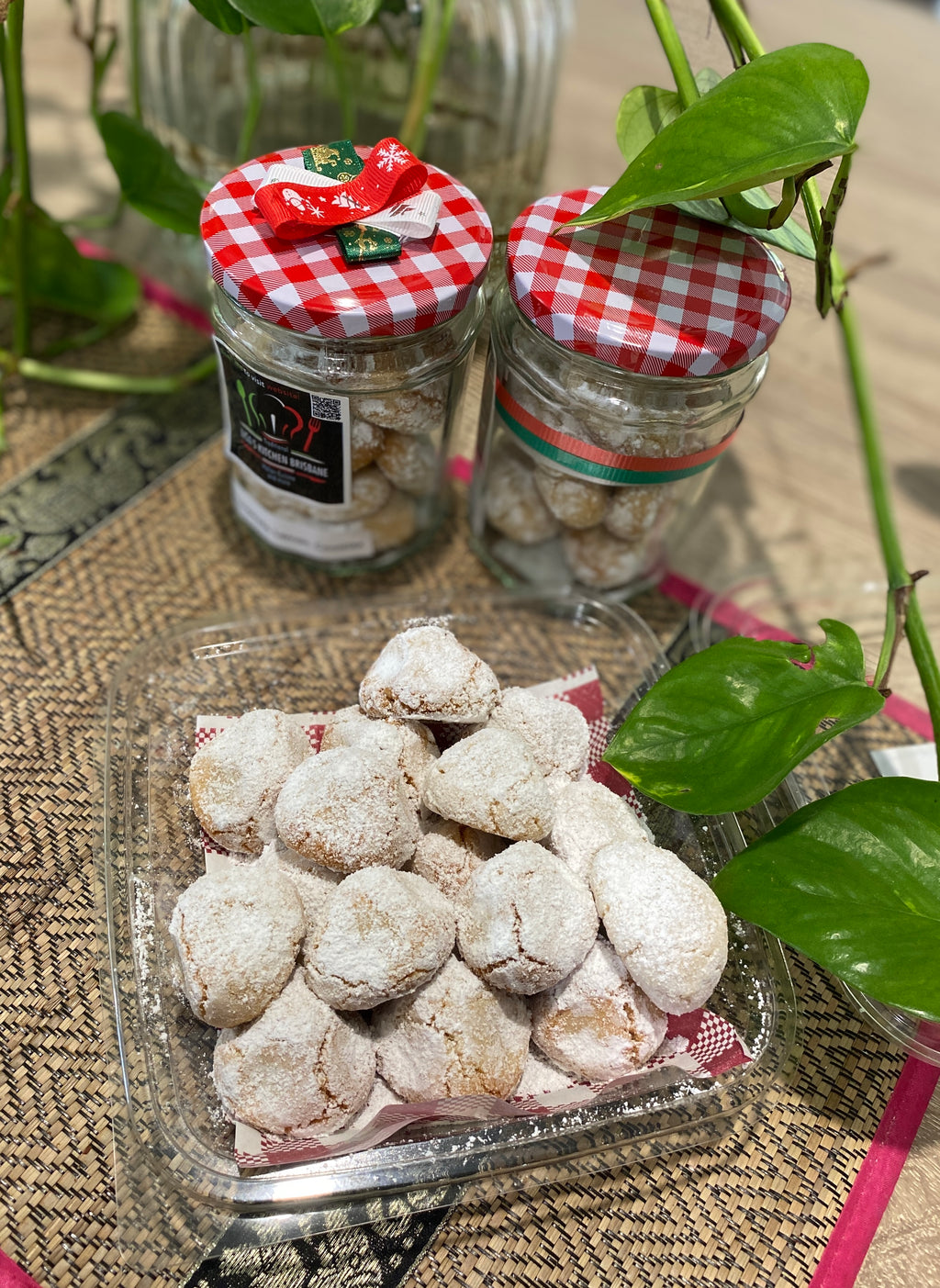 Fresh Authentic Almond Cookies