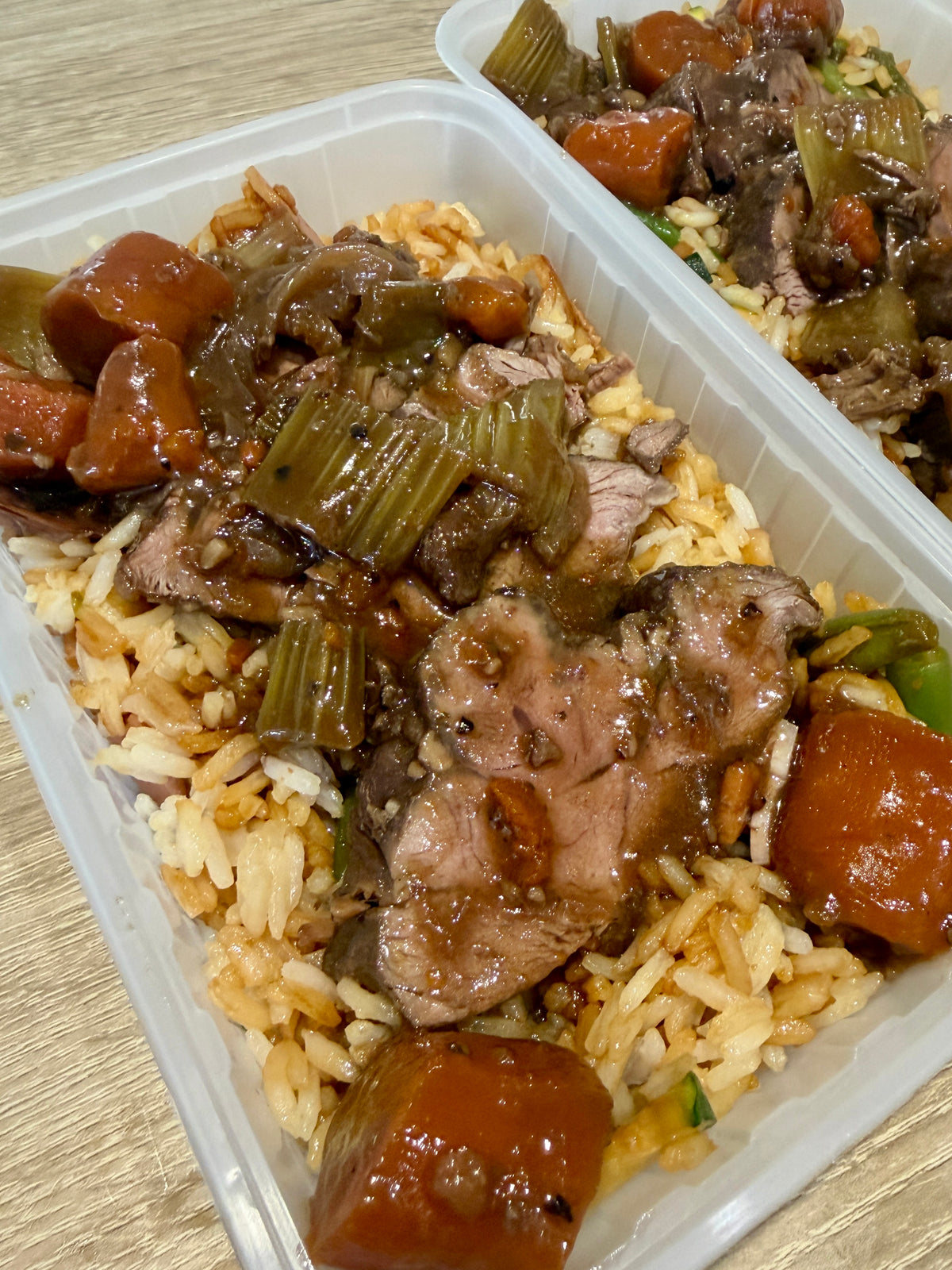 Lamb shank sliced and fried rice - single serve - Frozen